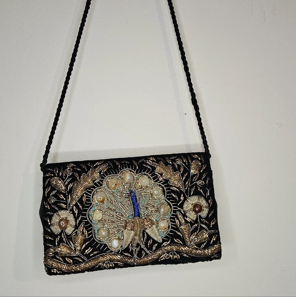 Stunning Vintage Black Peacock Clutch – Gold Bead Embroidery, Evening Bag - Picture 2 of 10